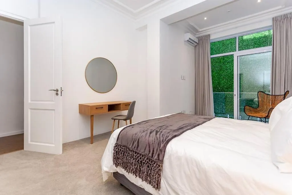Luxurious 2 Bed Apartment Address On Adderley Kapstadt