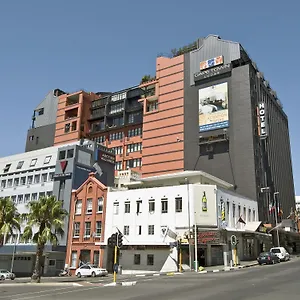 4* Otel Cape Town Lodge Hotel